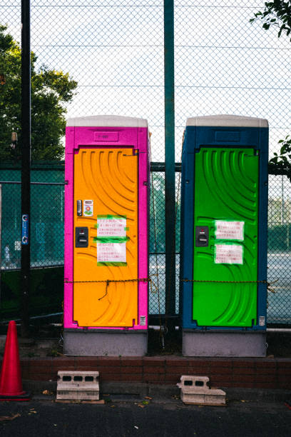 Portable Toilet Options We Offer in Fairmead, CA
